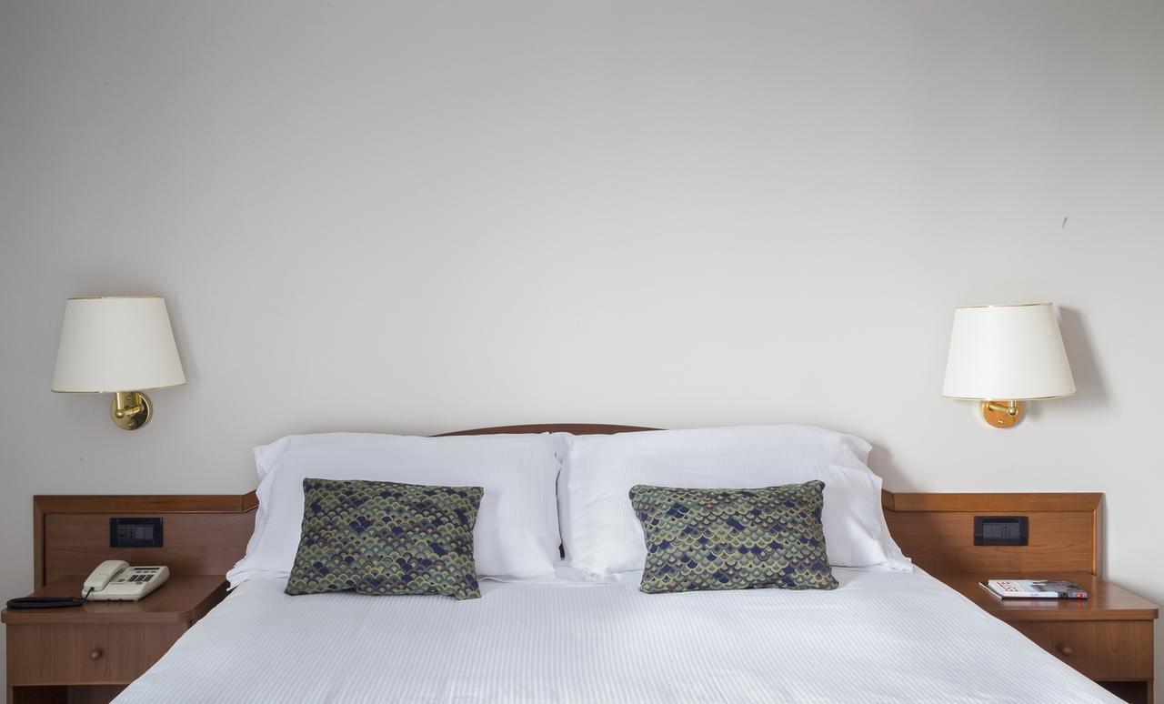 Hotel Beatrice Este Ngoại thất bức ảnh